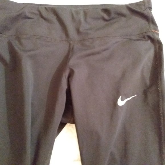 Legging Nike, taille M junior, noir - Picture 2 of 4